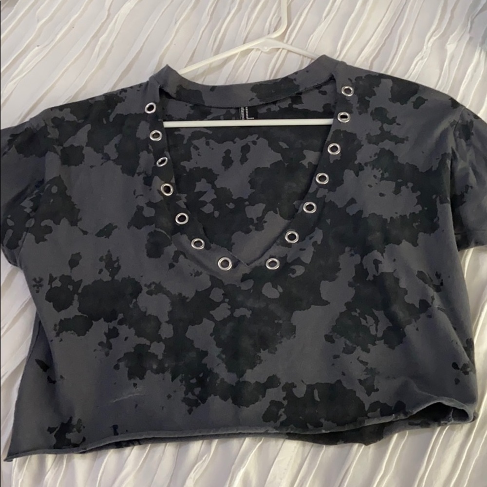Cropped T-shirt